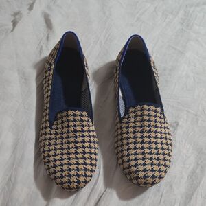 Rothy's Houndstooth Navy and Beige Patterned Loafers